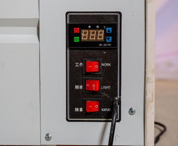 Hệ thống bảng điều khiển dễ sử dụng