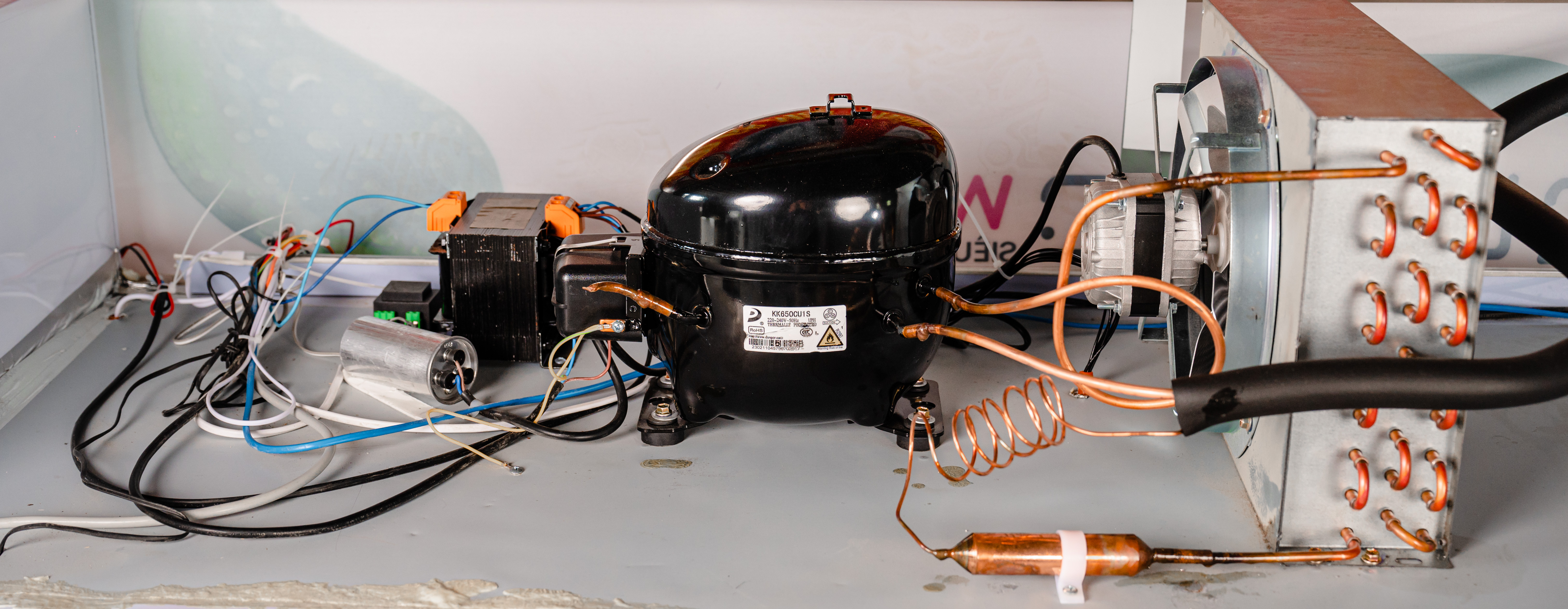 Máy nén làm lạnh